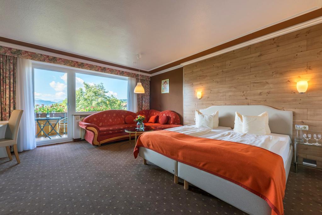 Parkhotel Tannenhof Ой-Миттельберг Экстерьер фото